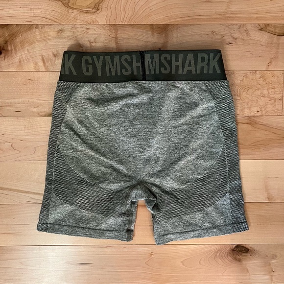 gymshark flex shorts - Picture 2 of 3
